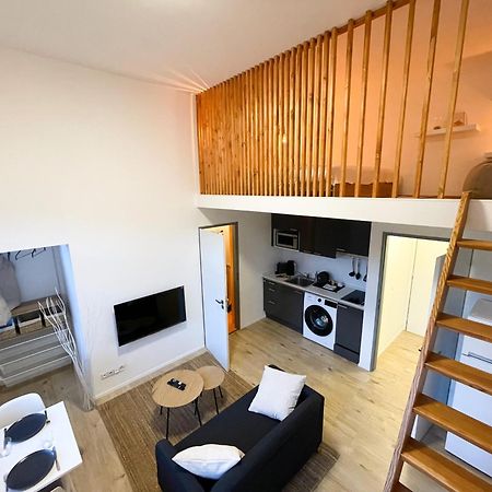 Loft Maniny By Urban Apartments Praag Buitenkant foto