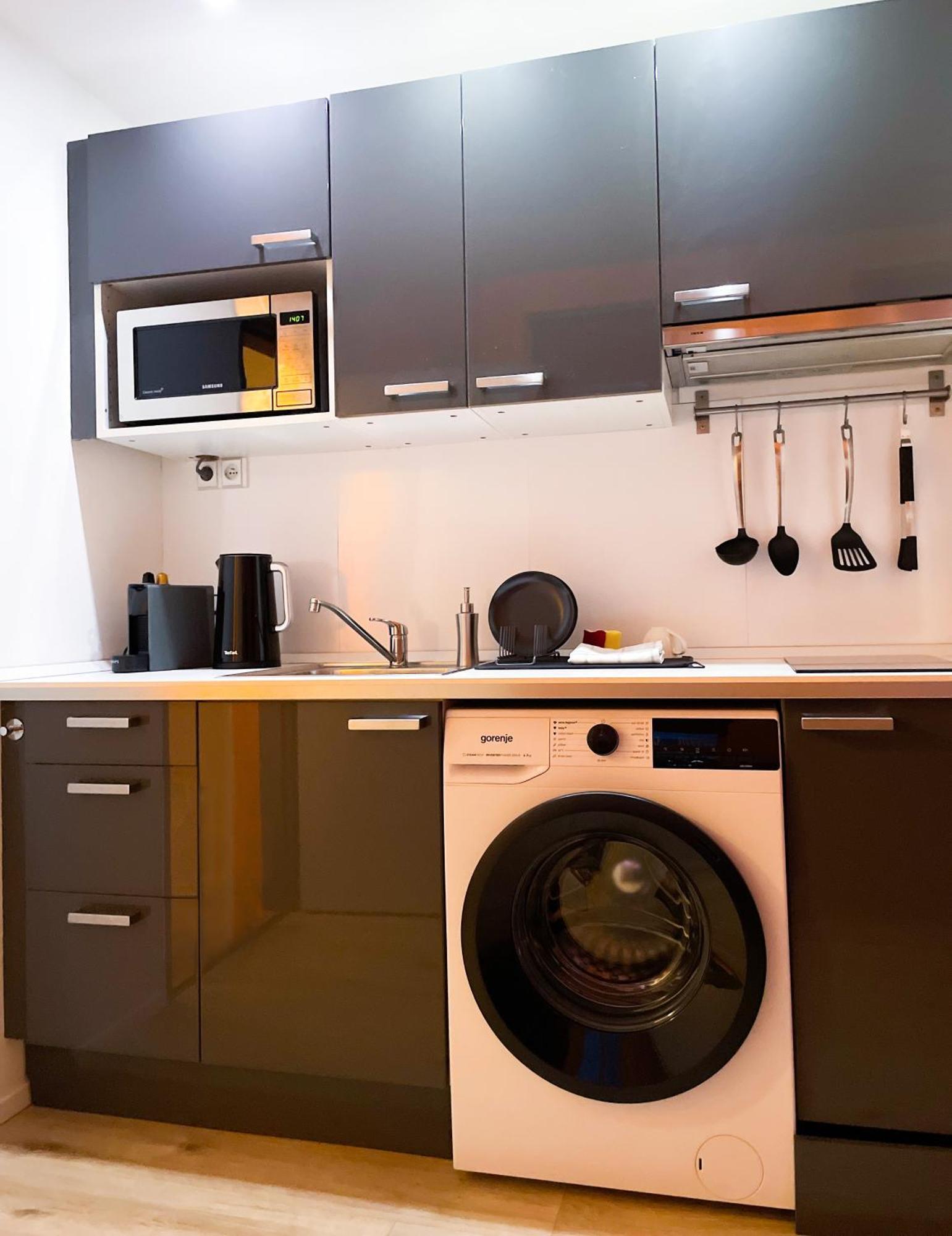 Loft Maniny By Urban Apartments Praag Buitenkant foto