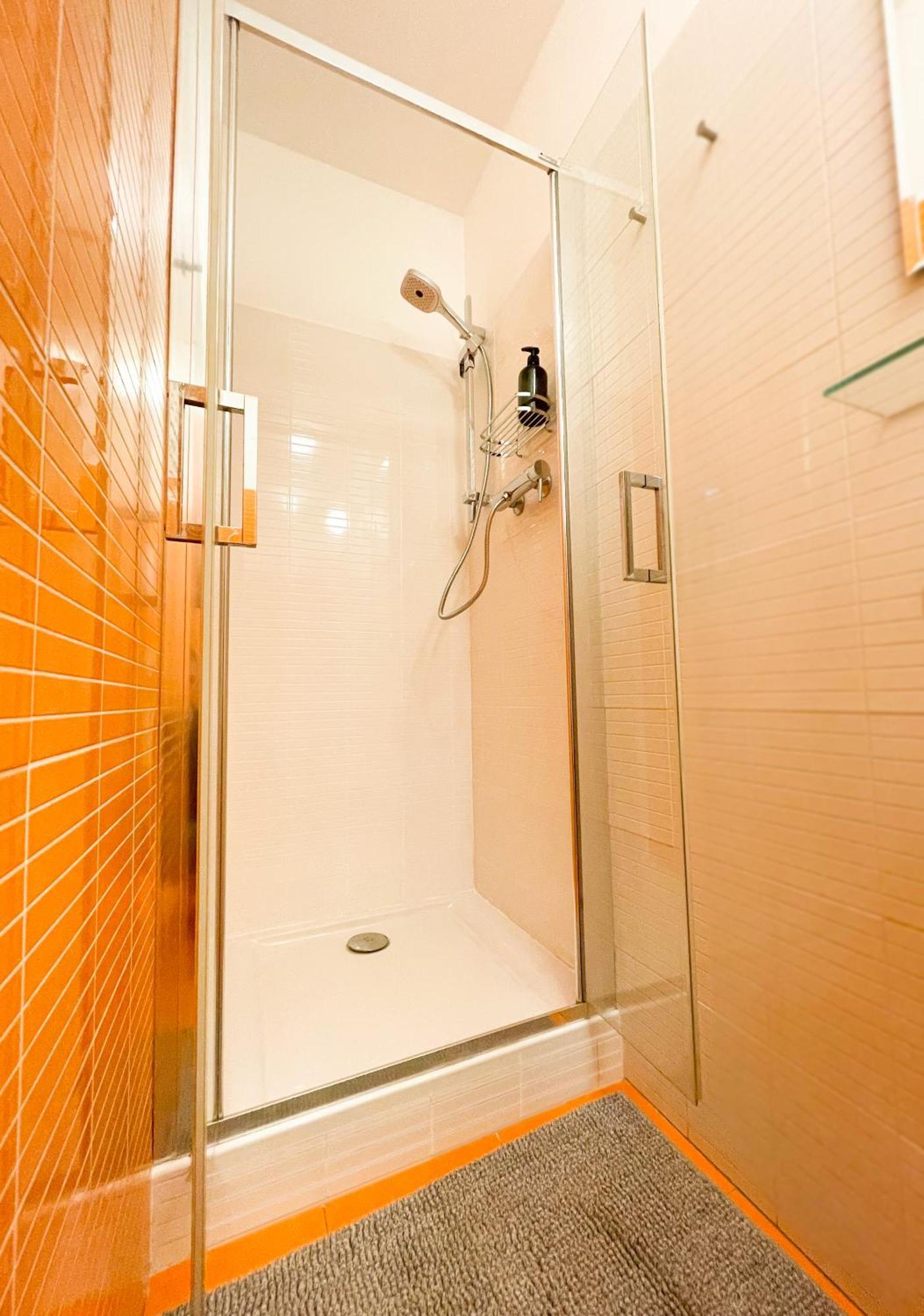 Loft Maniny By Urban Apartments Praag Buitenkant foto